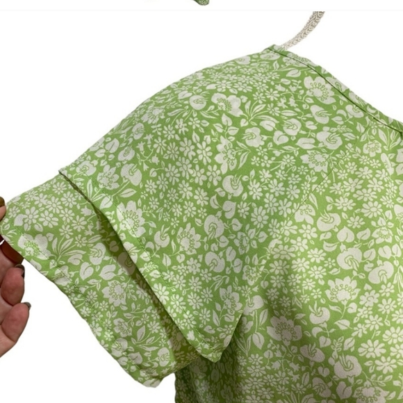Loft Green / White Floral Blouse - Picture 11 of 16